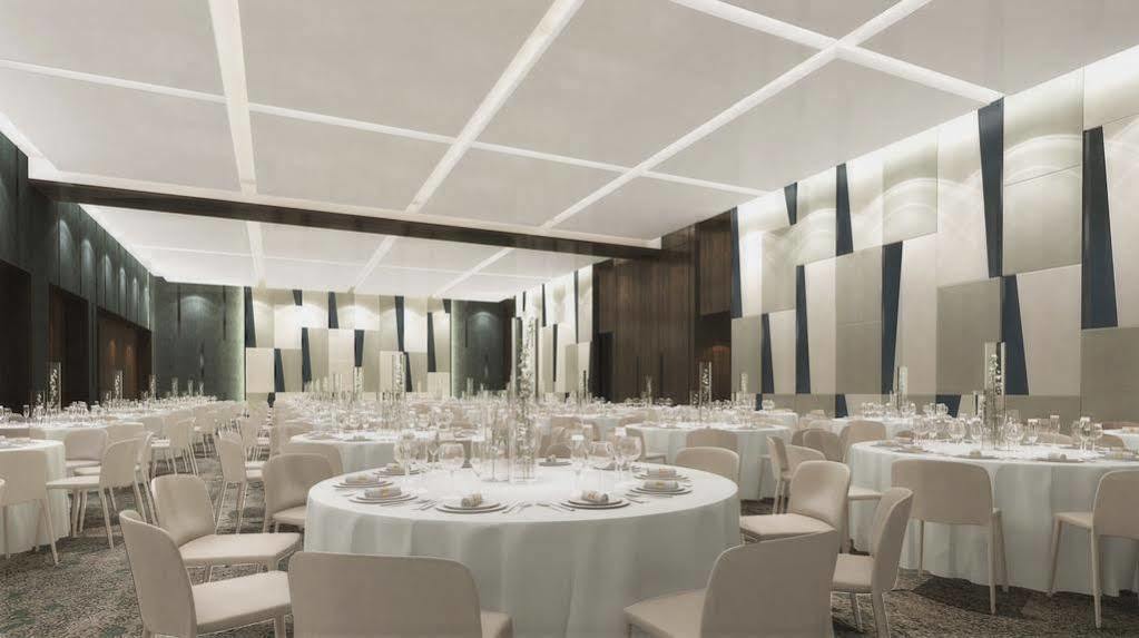 Seda Vertis North Quezon City Esterno foto The ballroom